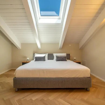 Timeless Residences Where History Meets Luxury - The House Of Travelers Lägenhet