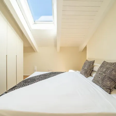 Timeless Residences Where History Meets Luxury - The House Of Travelers Apartment Como