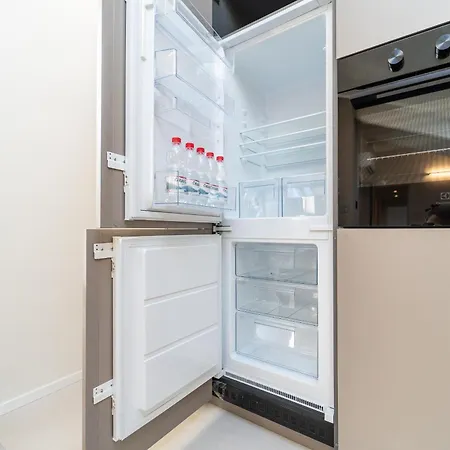 Apartment Timeless Residences Where History Meets Luxury - The House Of Travelers Como