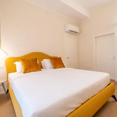 Timeless Residences Where History Meets Luxury - The House Of Travelers Apartman Como