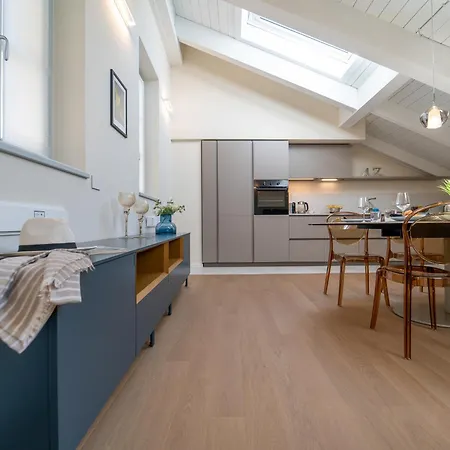 Timeless Residences Where History Meets Luxury - The House Of Travelers كومو