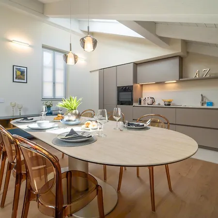 Timeless Residences Where History Meets Luxury - The House Of Travelers كومو